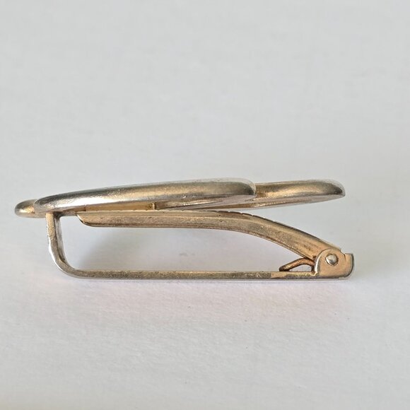 Vintage Swank Tie Clip Letter B Initials Monogram Metallic Retro MCM 1.5 inch - Picture 5 of 7